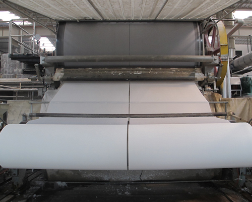 ¿Cuáles son las clasificaciones de formación de tejidos en máquinas de papel?